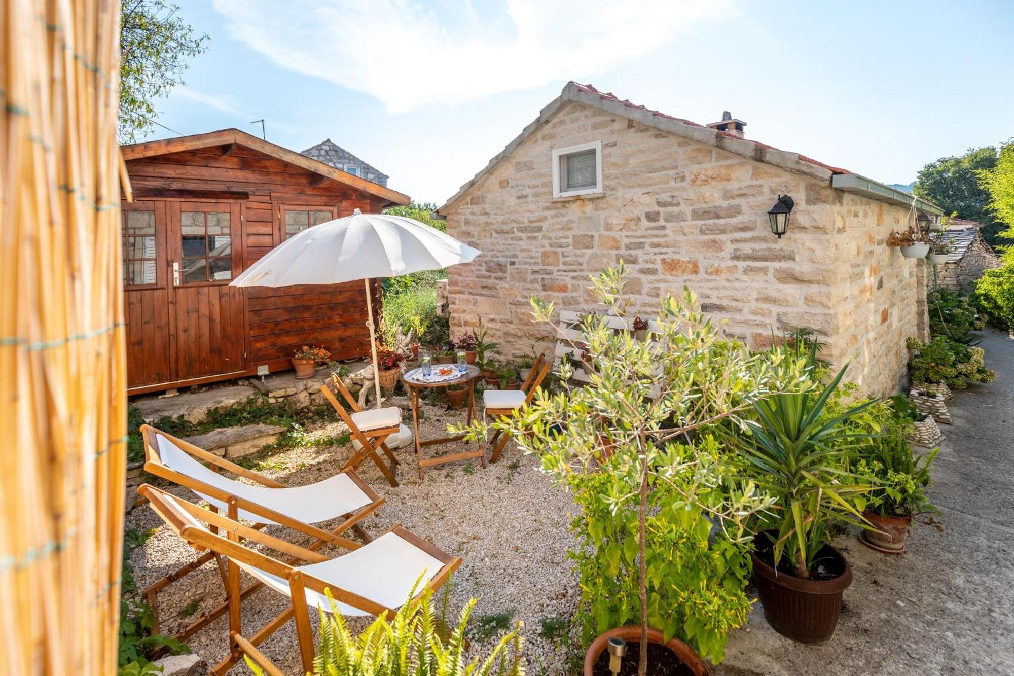 Stone House Harmony Apartment Zrnovo Екстериор снимка